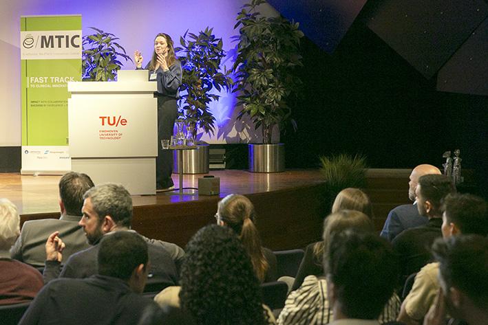 54401253260 945d023c42 o